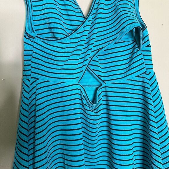 Torrid Women's Teal Black Striped Cross Back Skater Dress Size 2X - Picture 8 of 13